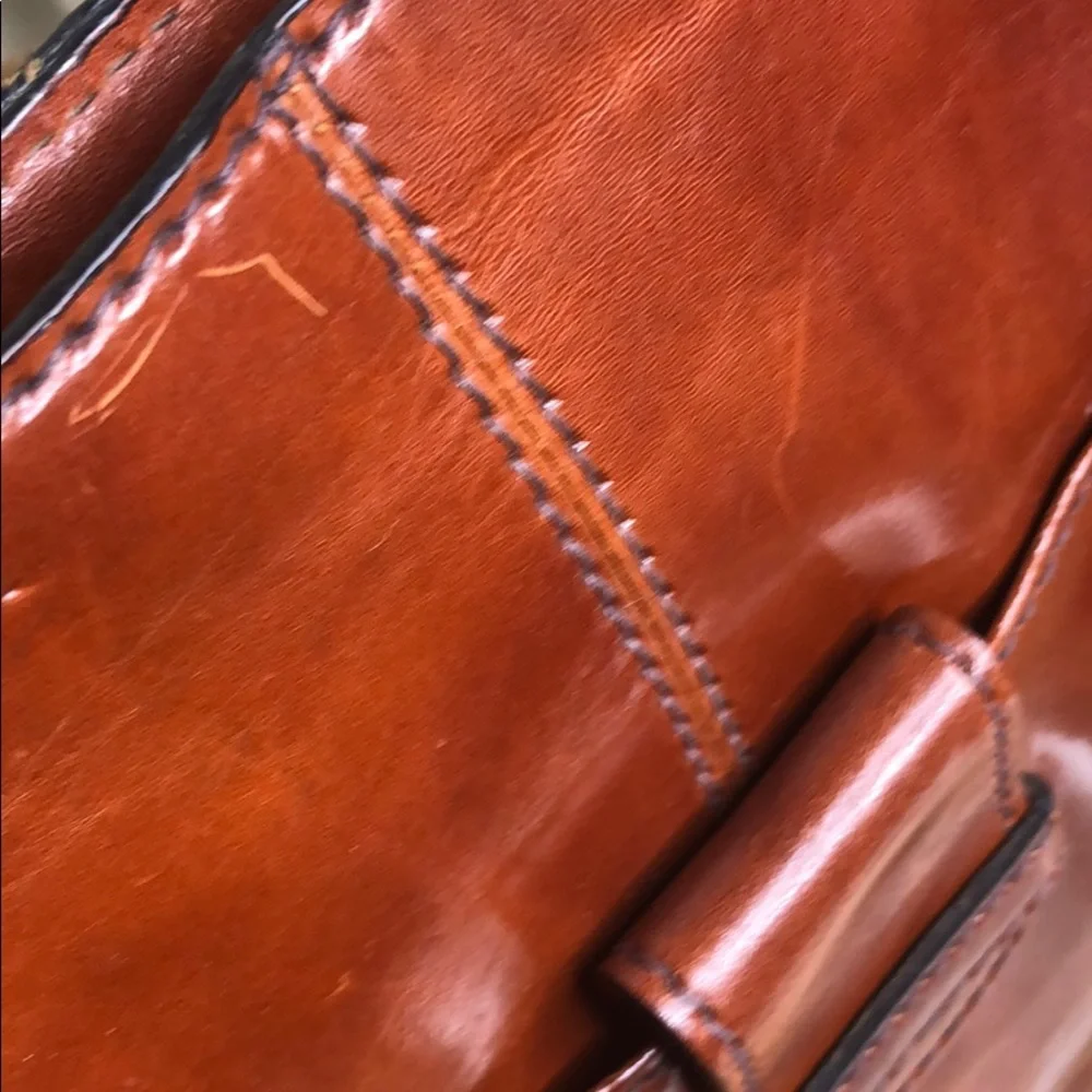 Vintage LILIANA Leather Handbag with gold accents